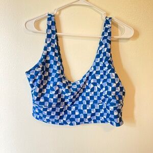 Old Navy swim top XL